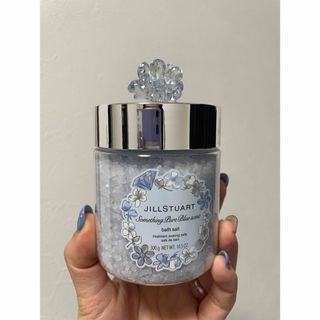 ジルスチュアート(JILLSTUART)のサムシングピュアブルー セント　バスソルト300g(入浴剤/バスソルト)