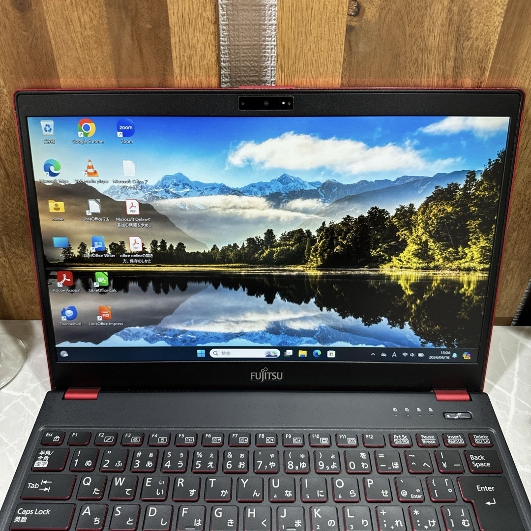 富士通(フジツウ)のLIFEBOOK UH75☘️i5第8世代☘️SSD256GB☘️メモリ8GB スマホ/家電/カメラのPC/タブレット(ノートPC)の商品写真