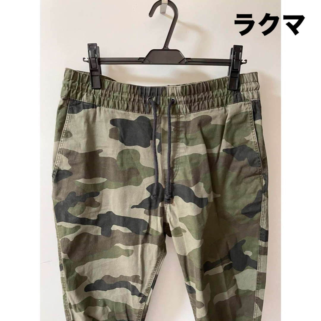 H&M(エイチアンドエム)のh&m コットン ツイル ジョガーパンツエイチアンドエム サイズ30 迷彩カモ メンズのパンツ(その他)の商品写真