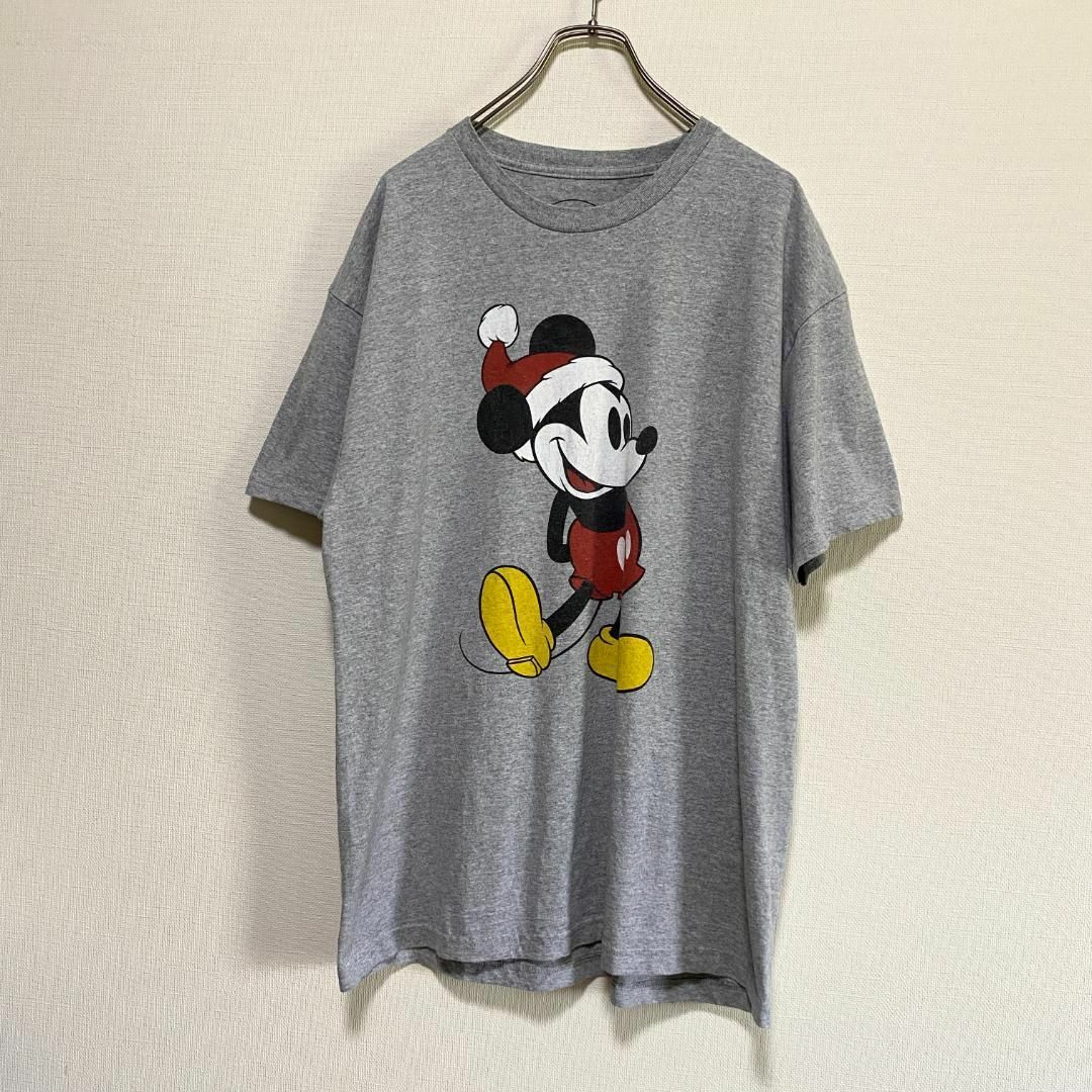 Disney(ディズニー)のアメリカ古着　ミッキー　クリスマス　半袖　Tシャツ　Disney　I126 メンズのトップス(Tシャツ/カットソー(半袖/袖なし))の商品写真