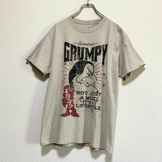 ディズニー(Disney)のアメリカ古着　白雪姫 七人のこびと　グランピー　半袖　Tシャツ　I151(Tシャツ/カットソー(半袖/袖なし))