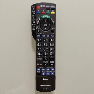 パナソニック(Panasonic)のN2QAYB000545 Panasonic テレビリモコン(その他)