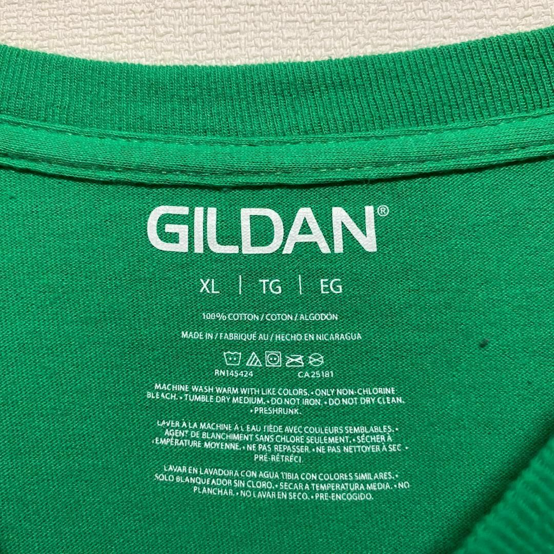 GILDAN(ギルタン)のアメリカ古着　一点物　ハンドメイド　雪だるま　半袖Tシャツ　XLサイズ　Q248 メンズのトップス(Tシャツ/カットソー(半袖/袖なし))の商品写真