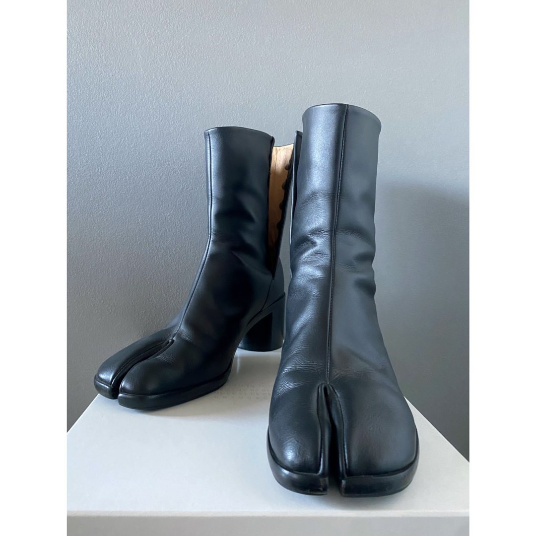 Maison Martin Margiela(マルタンマルジェラ)のmaison margiela マルジェラ 足袋 ブーツ 43黒 タビ 靴 美品 メンズの靴/シューズ(ブーツ)の商品写真