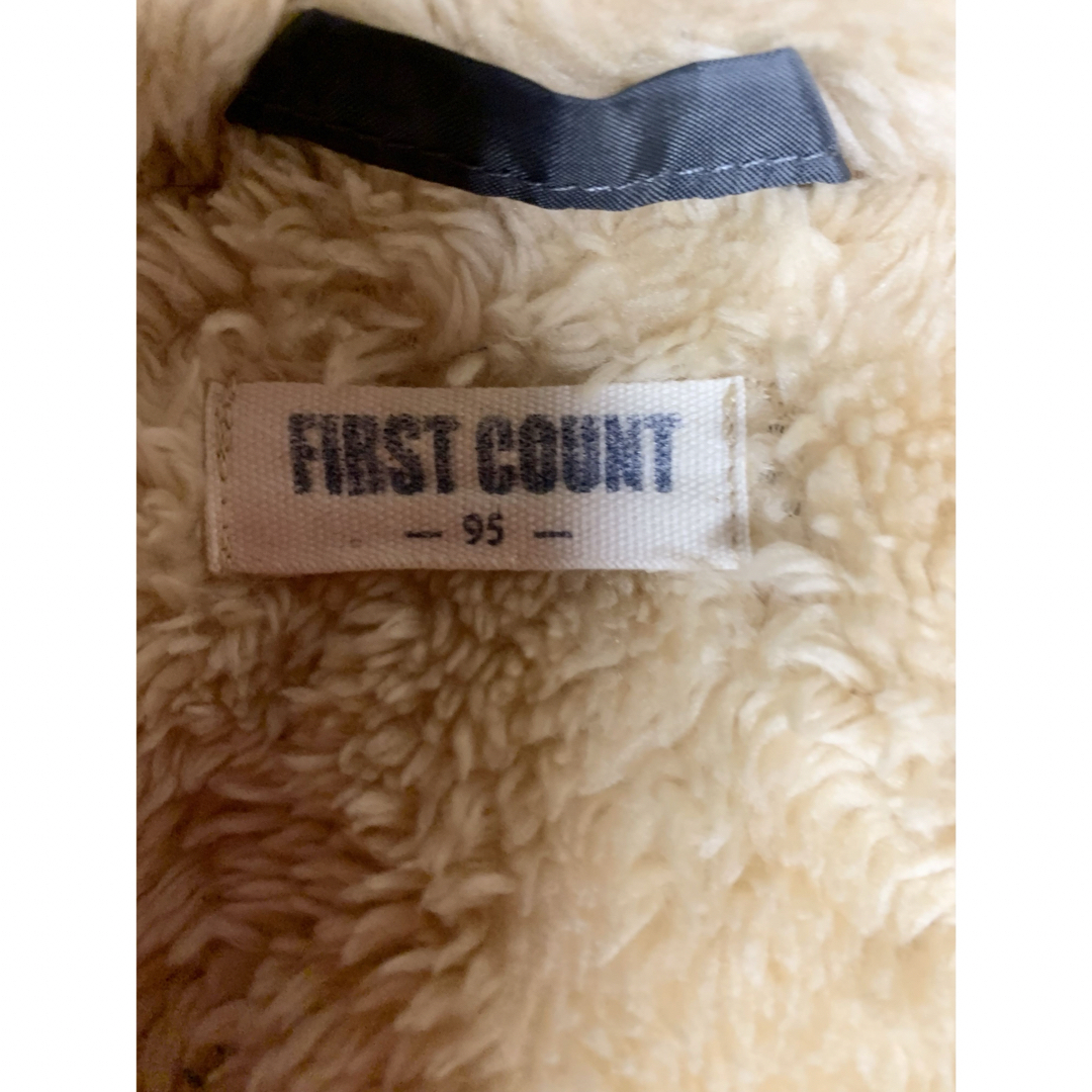 4   美品　FIRST COUNT フード付きアウター　95サイズ キッズ/ベビー/マタニティのキッズ服男の子用(90cm~)(ジャケット/上着)の商品写真