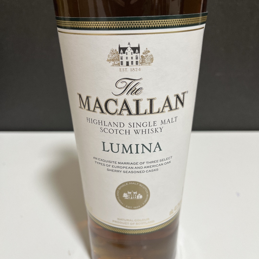 マッカラン(マッカラン)のMACALLAN   マッカラン　ルミナ　　（送料込み） 食品/飲料/酒の酒(ウイスキー)の商品写真