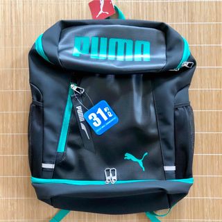 プーマ(PUMA)の新品プーマPUMA バッグパック　31L 2層式　ブラック×グリーン　リュック (バッグパック/リュック)