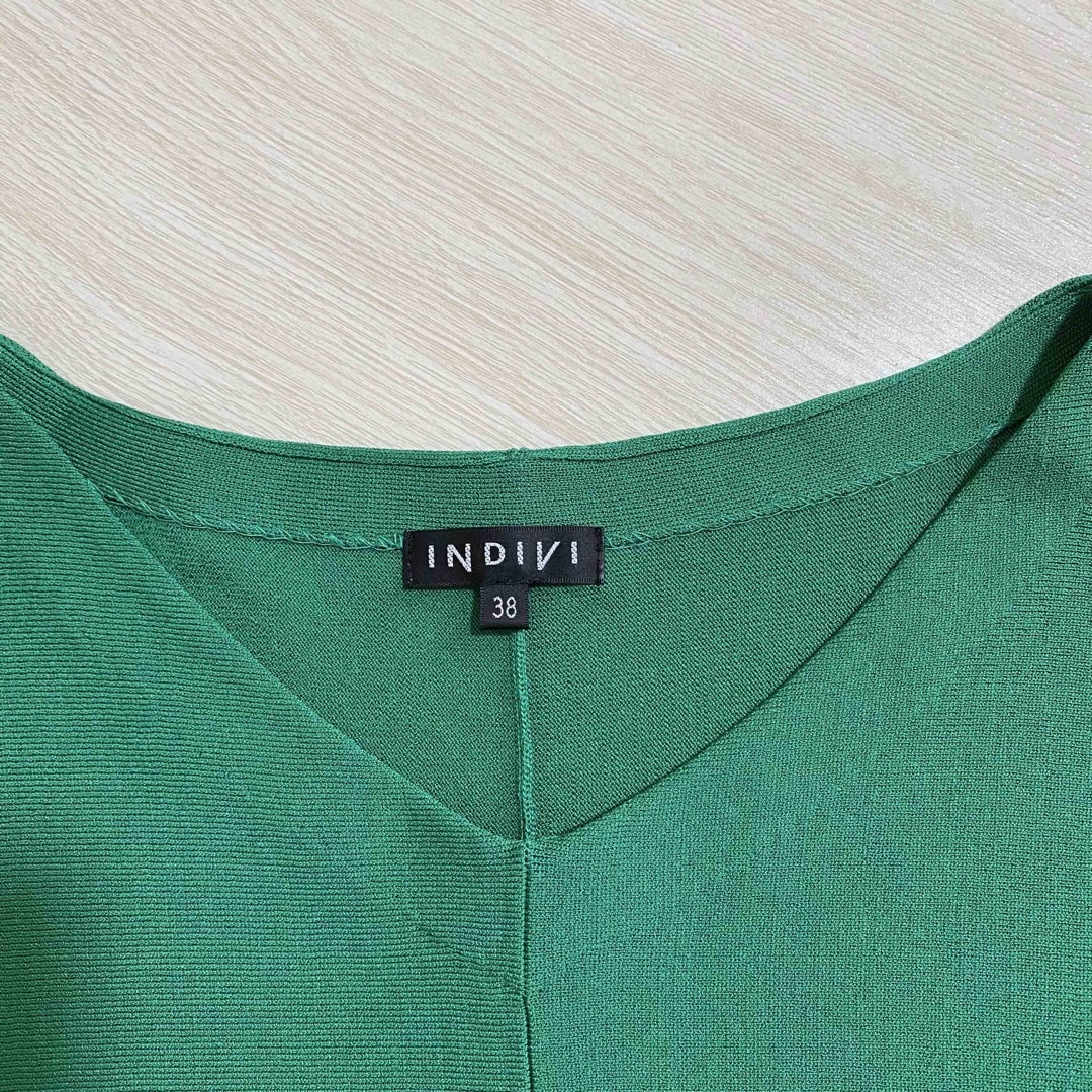 INDIVI(インディヴィ)の超美品❣️ＩＮＤＩＶＩ サマーニット 38サイズ レディースのトップス(ニット/セーター)の商品写真