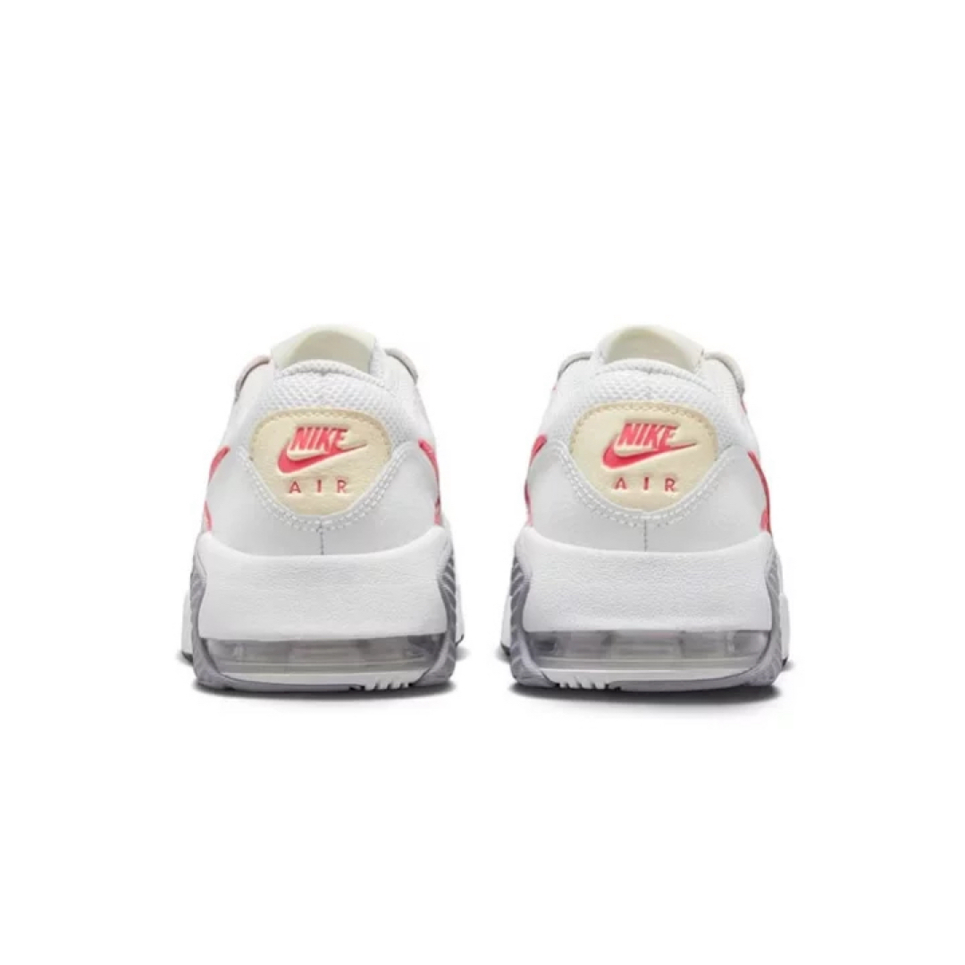 NIKE(ナイキ)のNIKE  AIRMAX EXCEE GS  23.5cm  新品　匿名配送 レディースの靴/シューズ(スニーカー)の商品写真