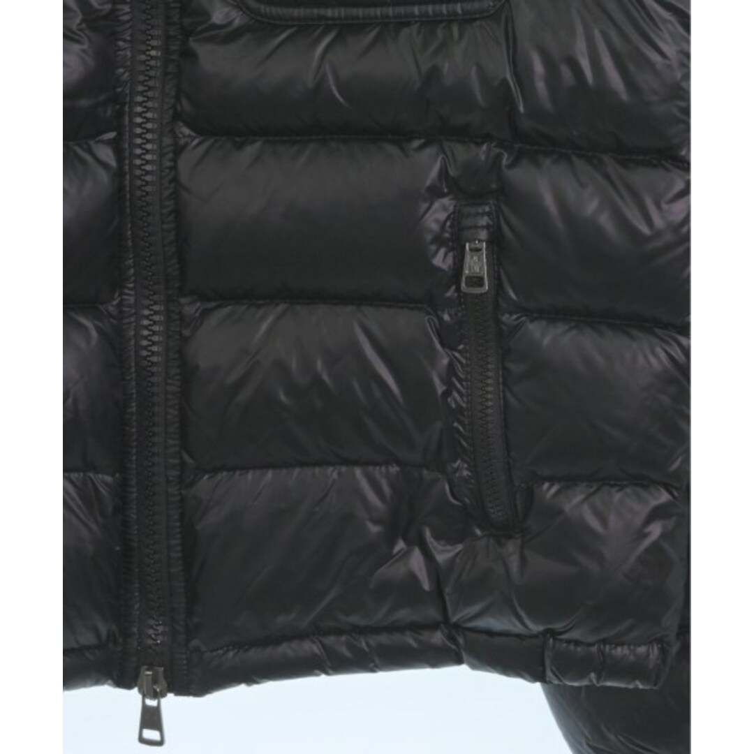 MONCLER(モンクレール)のMONCLER モンクレール ダウンジャケット/ダウンベスト 1(S位) 黒 【古着】【中古】 メンズのジャケット/アウター(ダウンジャケット)の商品写真