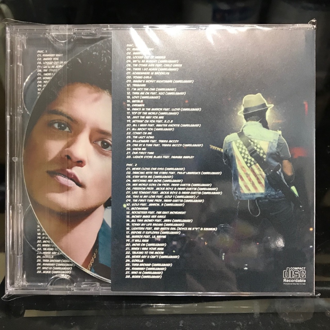 Bruno Mars ブルーノ マーズ 2枚組56曲 Best MixCD エンタメ/ホビーのCD(R&B/ソウル)の商品写真