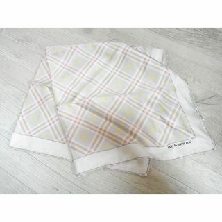 バーバリー(BURBERRY)のバーバリー　約57㎝角位　ひかえめチェック　スカーフ　(バンダナ/スカーフ)