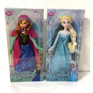 ディズニー(Disney)のセットディズニーストア アナとエルサ クラシックドール frozen doll(ぬいぐるみ/人形)