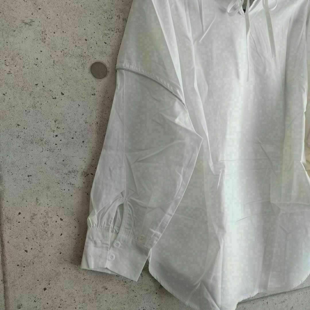 479▢18　シャツ　トップス　ボリューム袖　ふんわり　ホワイト　体型カバー レディースのトップス(シャツ/ブラウス(半袖/袖なし))の商品写真