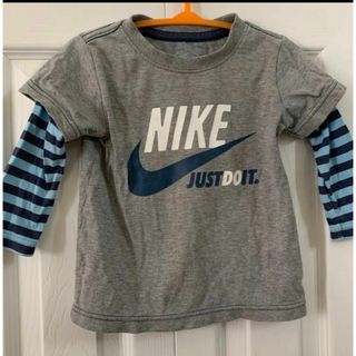 ナイキ(NIKE)のNIKE ナイキ グレー 長袖Tシャツ カットソー　サイズ80(シャツ/カットソー)