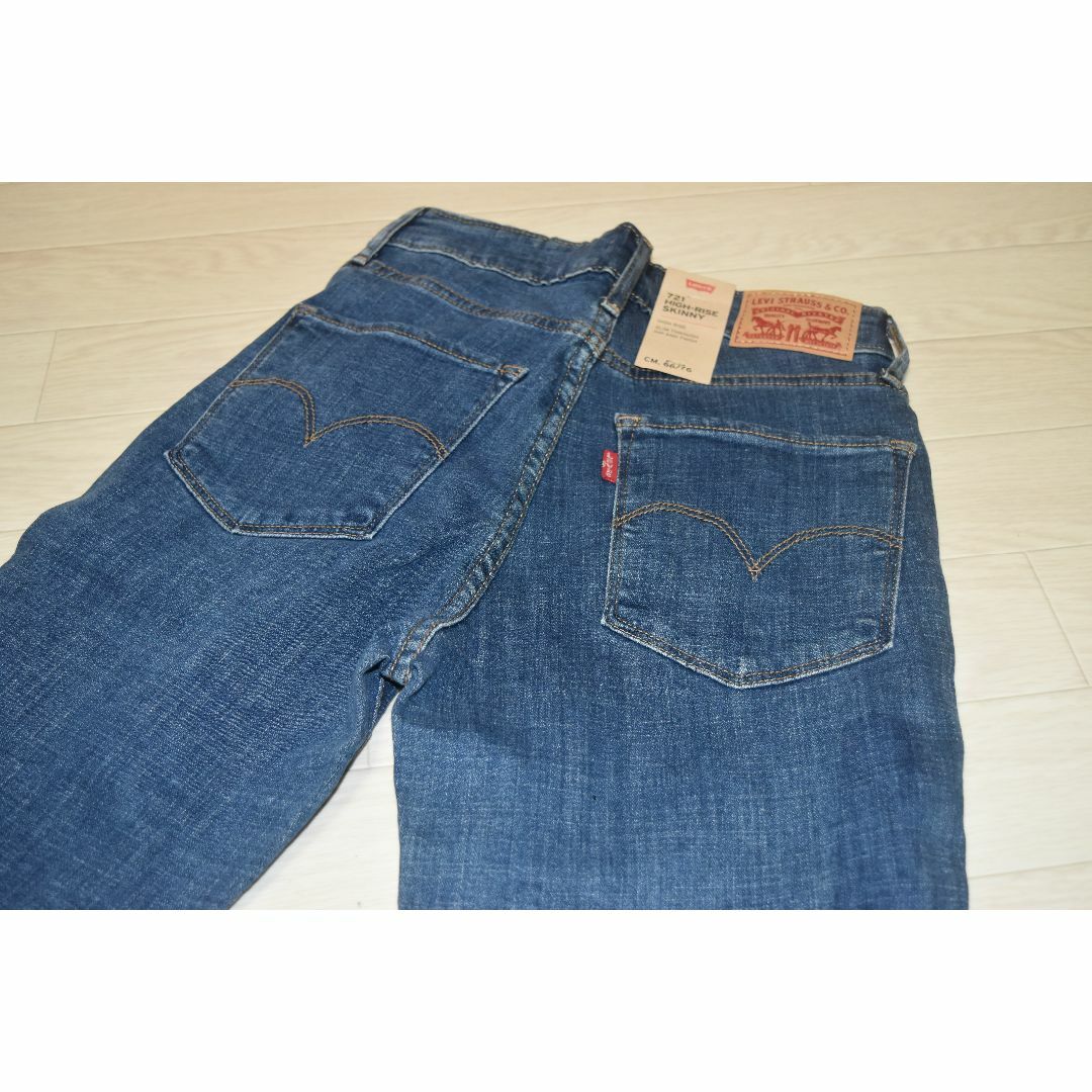 Levi's(リーバイス)のLEVI'S 721 ハイライズ スキニー Ｗ26　L30 レディースのパンツ(デニム/ジーンズ)の商品写真