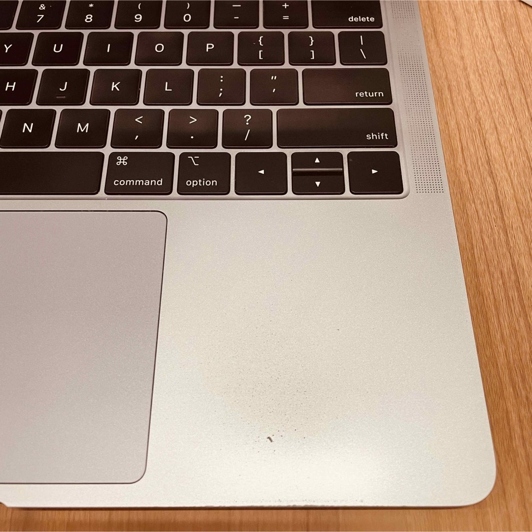 Mac (Apple)(マック)のMacBook air 13インチ 2018 16GB 512GB 管2854 スマホ/家電/カメラのPC/タブレット(ノートPC)の商品写真