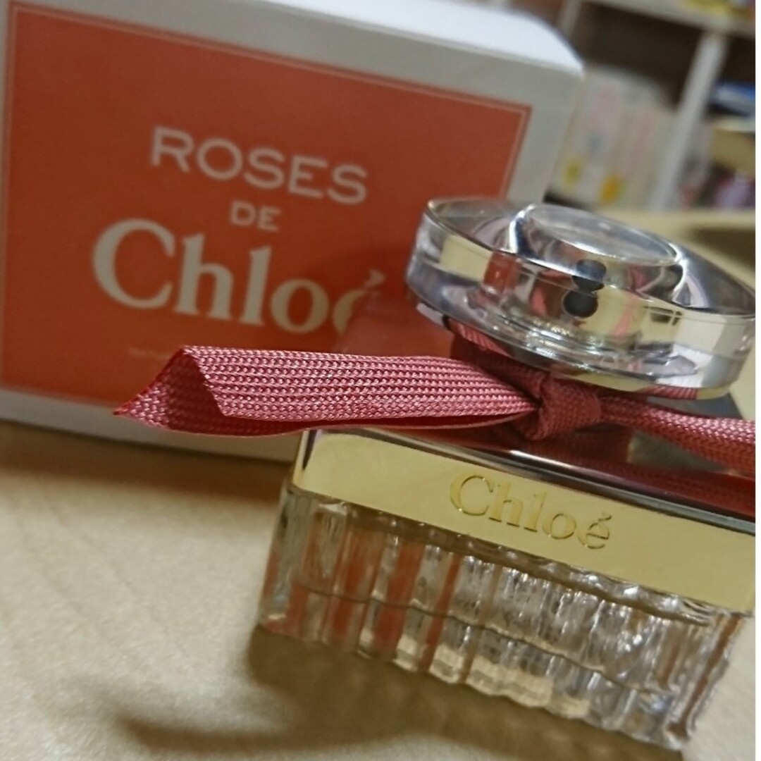 chloe クロエ ローズクロエ  新品同様 30mlボトル  香水 コスメ/美容の香水(その他)の商品写真