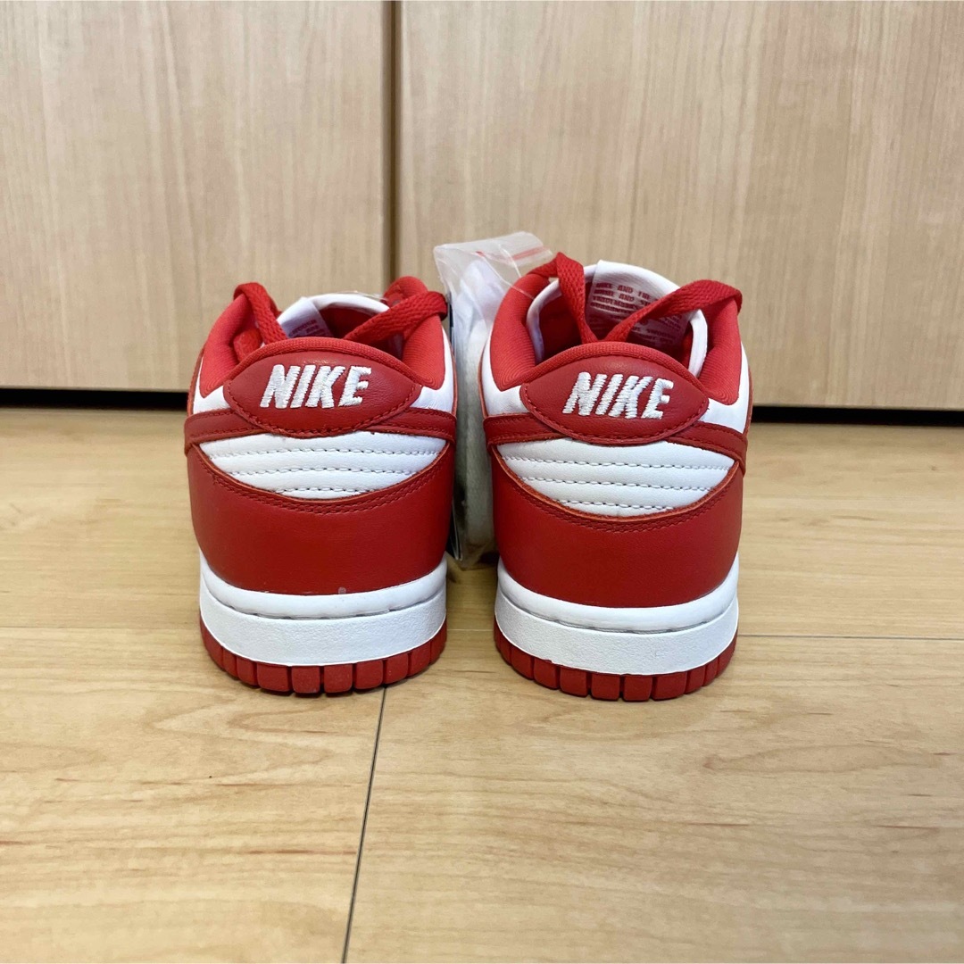 NIKE(ナイキ)の新品 レアサイズ NIKE DUNK LOW SP ナイキ ダンク レディースの靴/シューズ(スニーカー)の商品写真