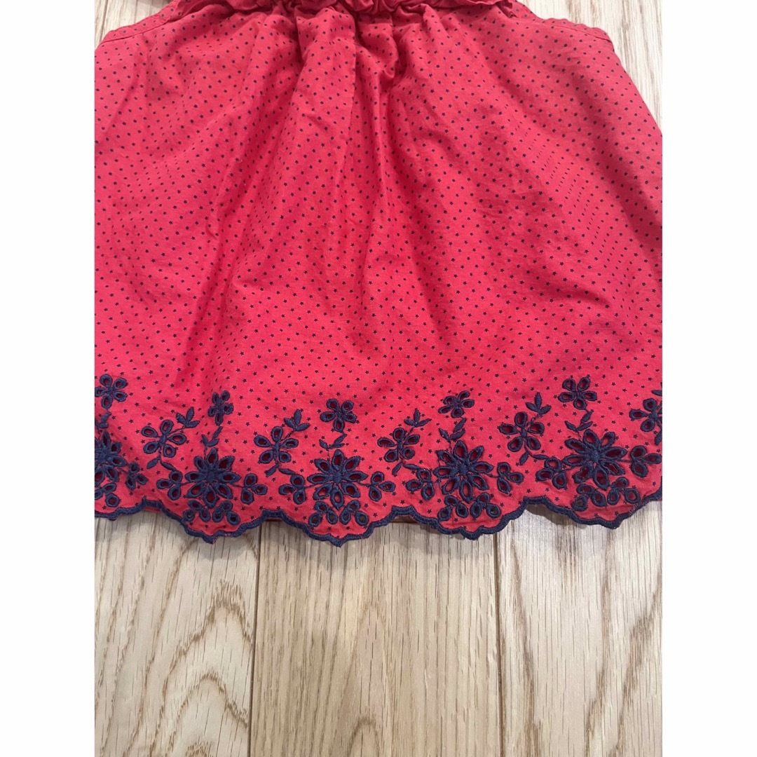 babyGAP(ベビーギャップ)のbaby gap 花柄　キャミソー95cm キッズ/ベビー/マタニティのキッズ服女の子用(90cm~)(Tシャツ/カットソー)の商品写真