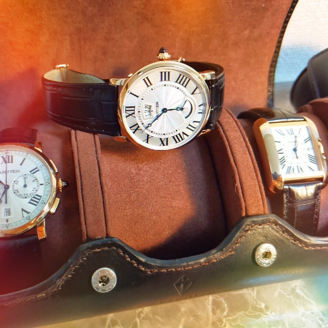 Cartier(カルティエ)の3,828,000円 カルティエ 18K PG ロトンド デイト パワーリザーブ メンズの時計(腕時計(アナログ))の商品写真