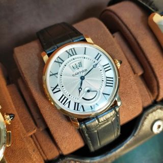 Cartier - 3,828,000円 カルティエ 18K PG ロトンド デイト パワーリザーブ