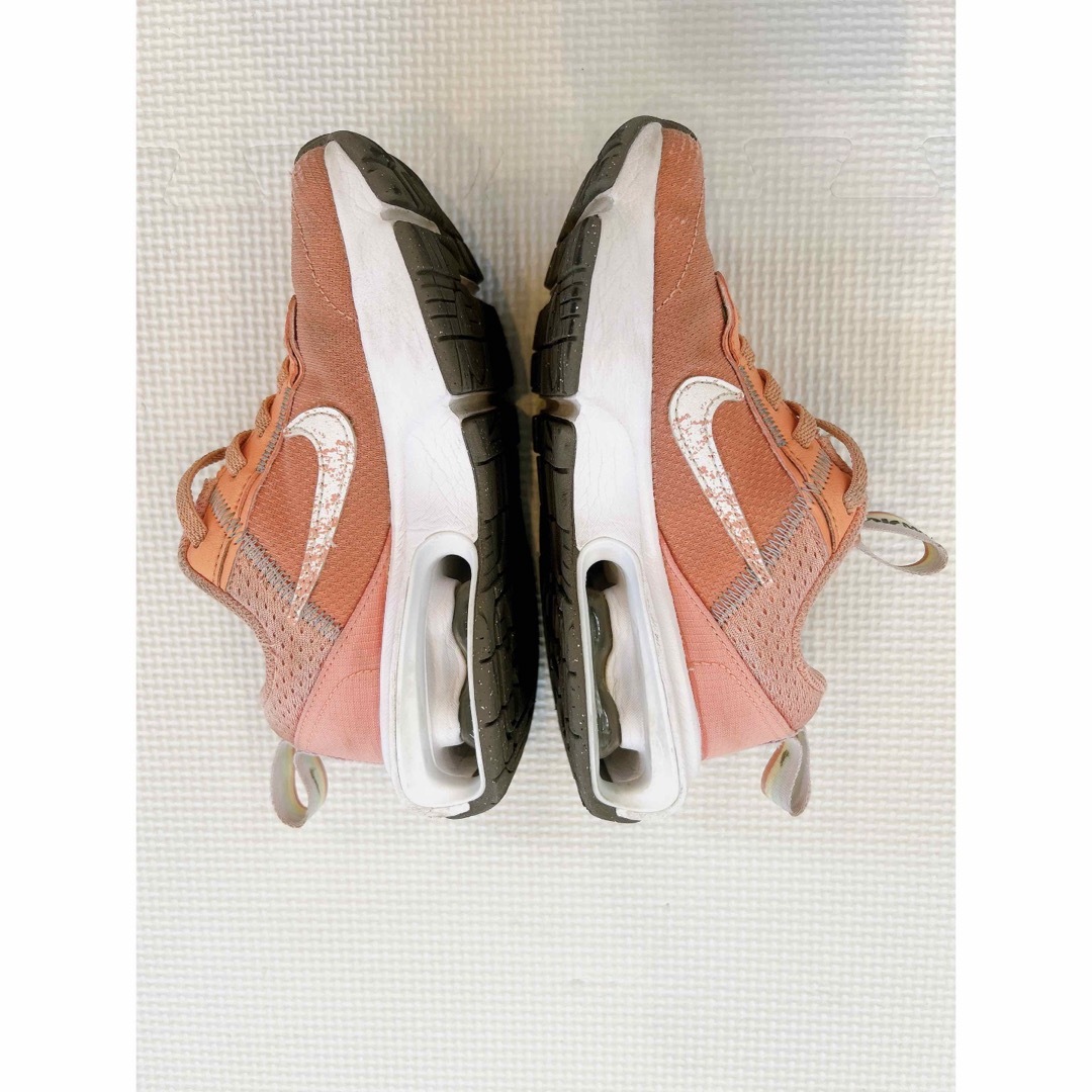 NIKE(ナイキ)のNIKE ナイキ　エアマックス　17cm キッズ/ベビー/マタニティのキッズ靴/シューズ(15cm~)(スニーカー)の商品写真