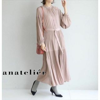 anatelier ヴィンテージサテンティアードワンピース