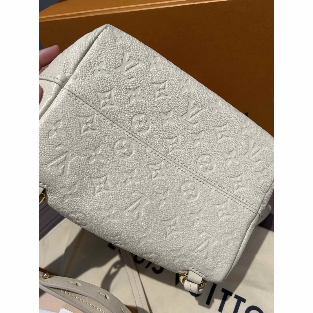 LOUIS VUITTON(ルイヴィトン)のモンスリPM レディースのバッグ(リュック/バックパック)の商品写真