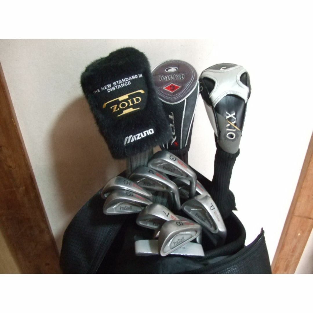 男性用　ゴルフセット　全13本　ゴルフバック　SRIXON付 スポーツ/アウトドアのゴルフ(クラブ)の商品写真