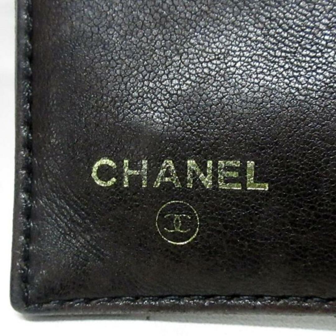 CHANEL(シャネル)のCHANEL(シャネル) 3つ折り財布 - 黒 エナメル（レザー） レディースのファッション小物(財布)の商品写真