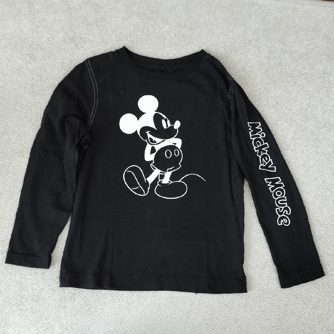 Disney(ディズニー)のミッキーTシャツ＆ロンT　3枚セット　130 キッズ/ベビー/マタニティのキッズ服男の子用(90cm~)(Tシャツ/カットソー)の商品写真