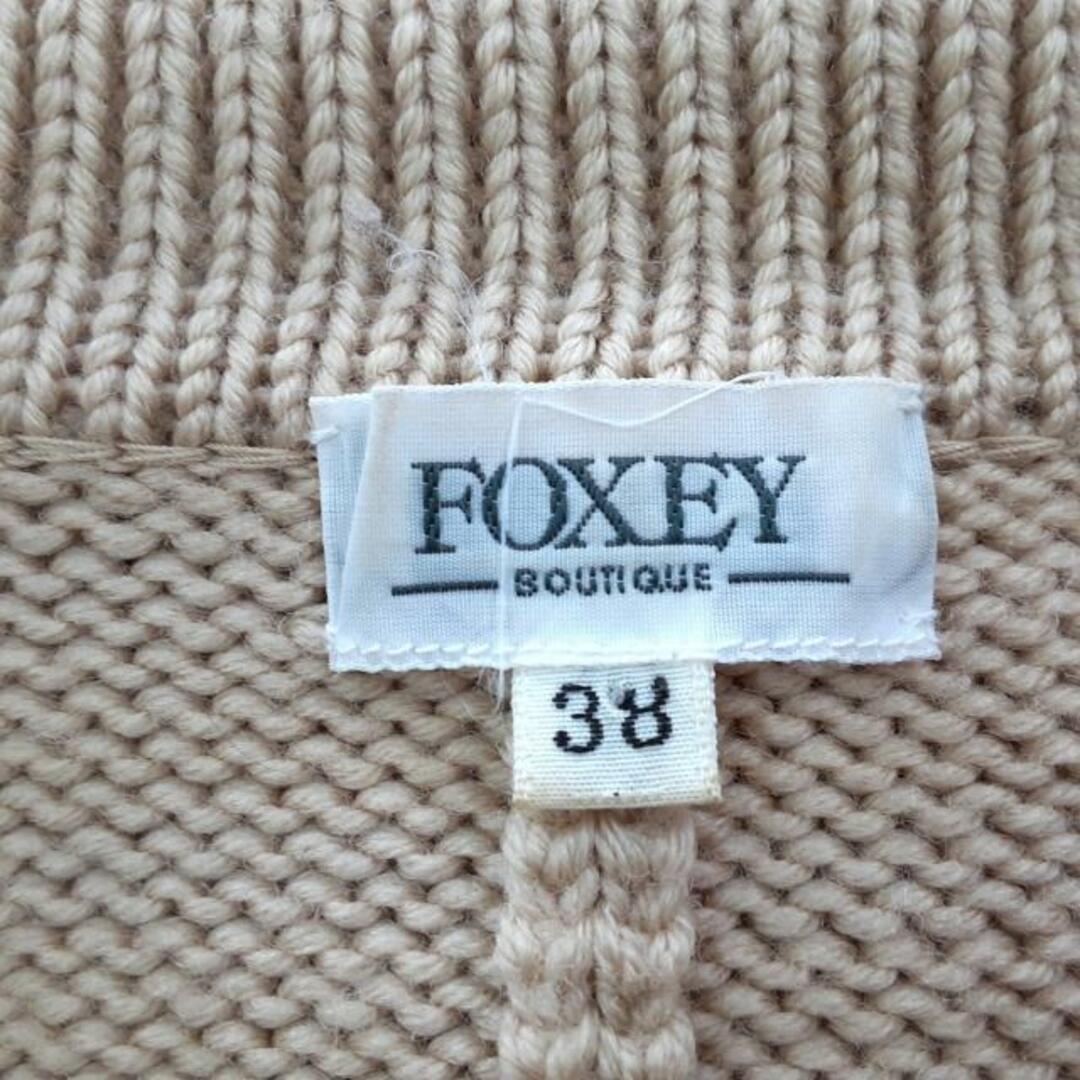FOXEY(フォクシー)のFOXEY(フォクシー) カーディガン サイズ38 M レディース美品  - ベージュ 長袖 レディースのトップス(カーディガン)の商品写真