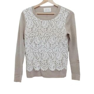 ベイジ(BEIGE,)のBEIGE(ベイジ) 長袖セーター サイズ4 XL レディース美品  - ベージュ×白 クルーネック/レース(ニット/セーター)