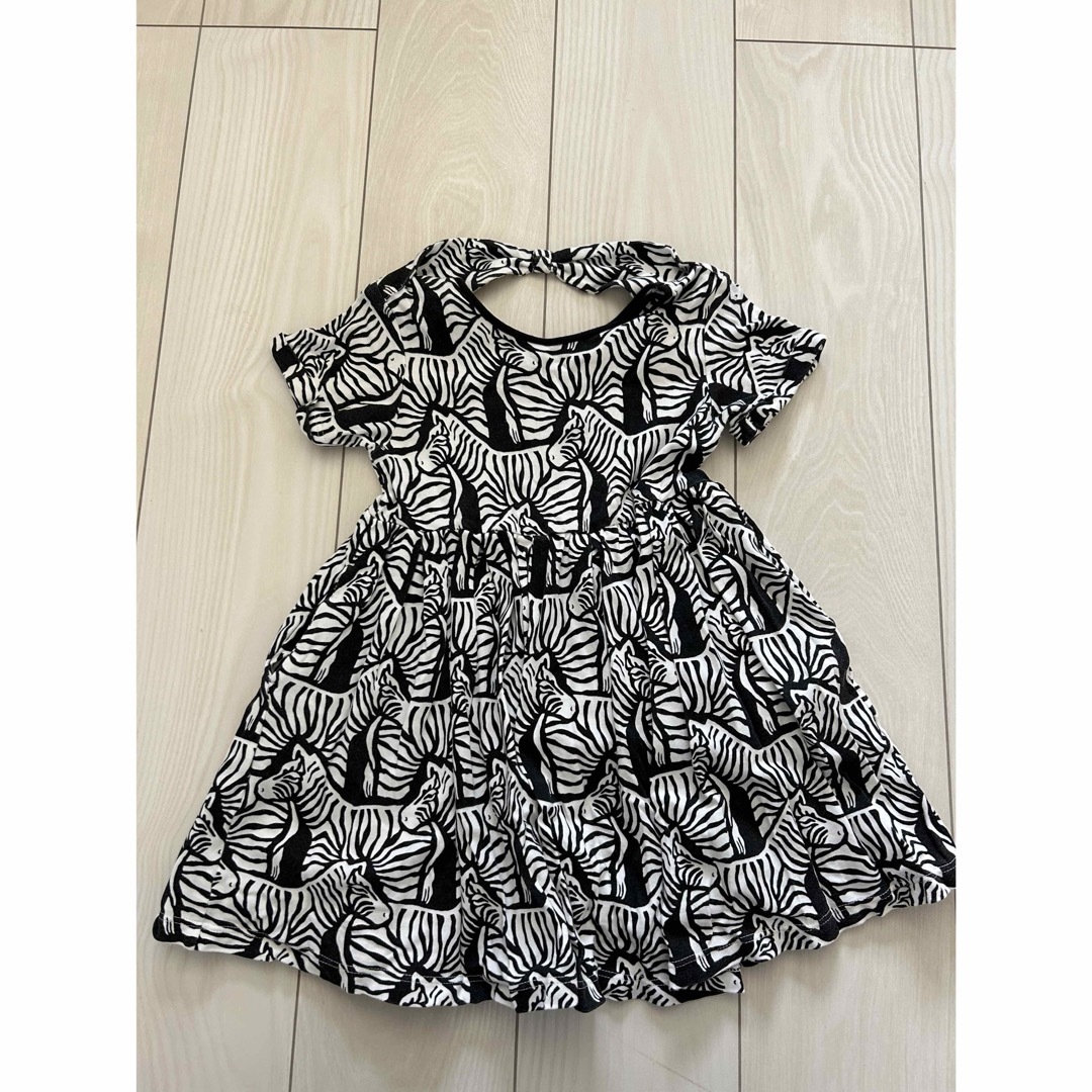 BeBe(ベベ)のべべ　ワンピース　BeBe キッズ/ベビー/マタニティのキッズ服女の子用(90cm~)(ワンピース)の商品写真