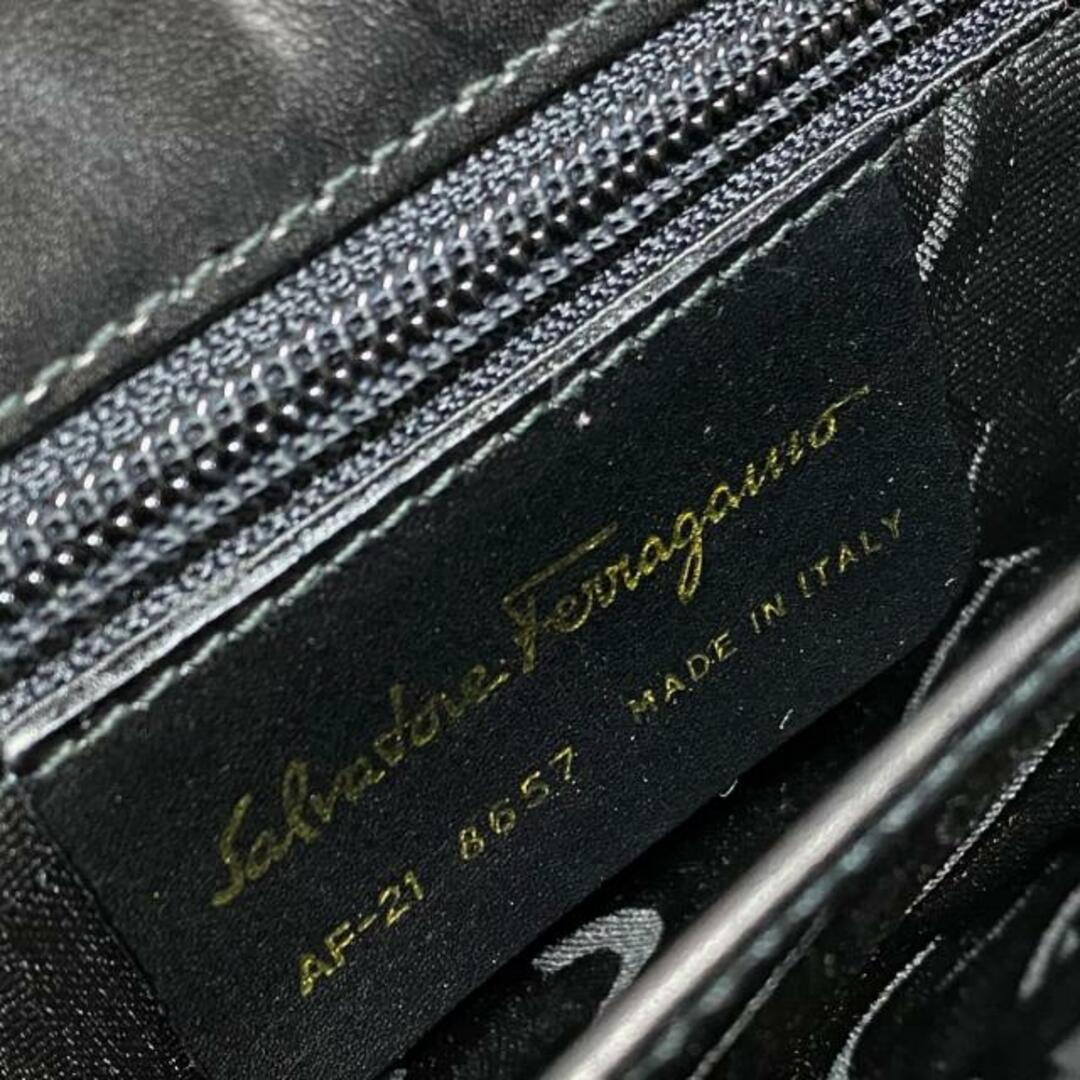 Salvatore Ferragamo(サルヴァトーレフェラガモ)のSalvatoreFerragamo(サルバトーレフェラガモ) ハンドバッグ ガンチーニ 黒 レザー レディースのバッグ(ハンドバッグ)の商品写真