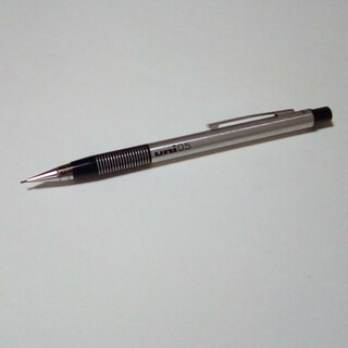 三菱鉛筆 - 三菱　uni 0.5　シャープペン　黒　金属製　使用品　昭和レトロ　廃盤　廃番