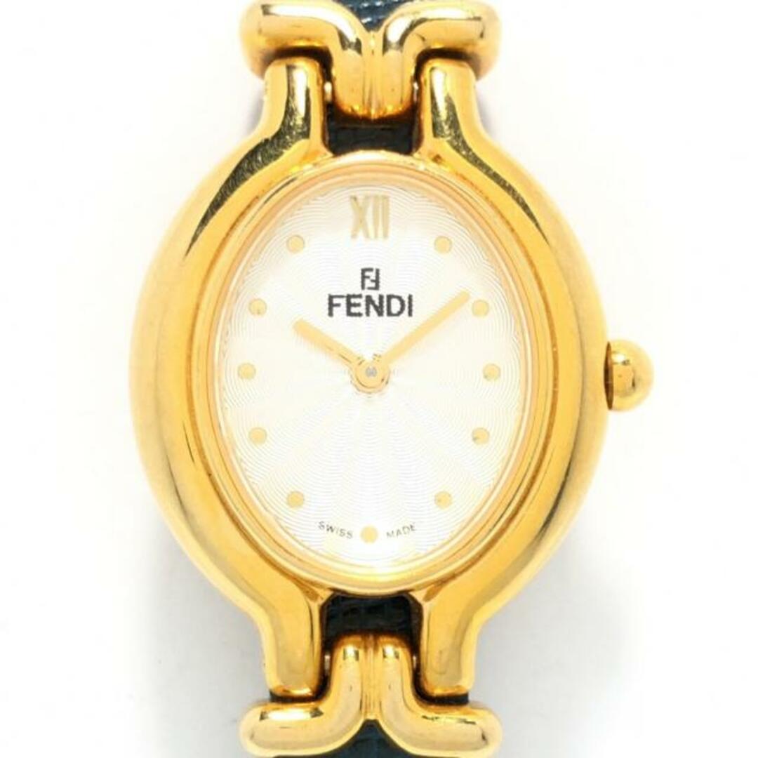 FENDI(フェンディ)のFENDI(フェンディ) 腕時計 - 640L レディース 白 レディースのファッション小物(腕時計)の商品写真
