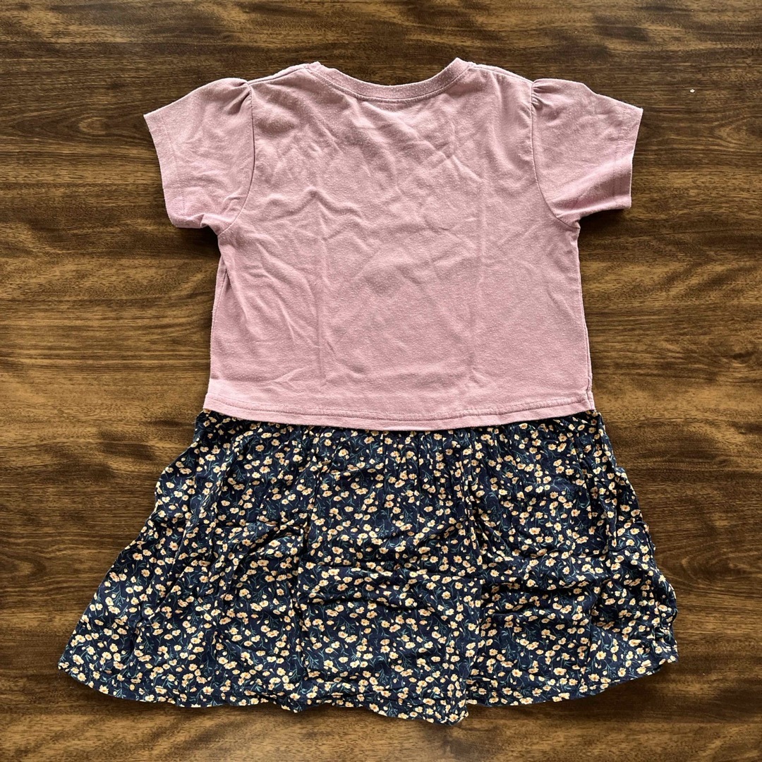 130センチ　ワンピース キッズ/ベビー/マタニティのキッズ服女の子用(90cm~)(ワンピース)の商品写真