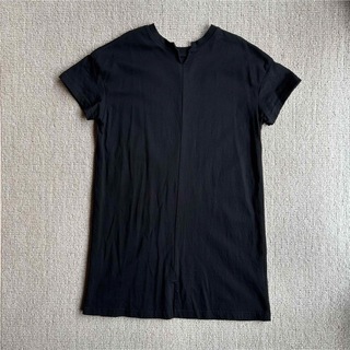 ジーユー(GU)のGU ジーユー　キッズ ガール 女の子　黒　Tシャツ ワンピース　120(ワンピース)
