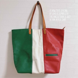 ヴィンテージ(VINTAGE)の【vintage】本革　イタリア国旗柄　3色　トートバッグ　旅行　ゴルフ　美品(トートバッグ)