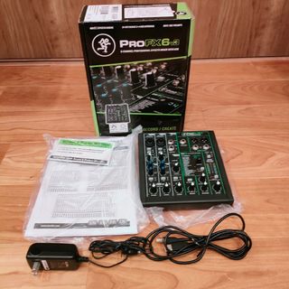 【極美品】MACKIE ProFX6v3 エフェクター内臓インターフェース(その他)