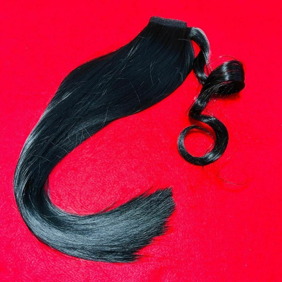 607　65cm ロングストレートウィッグ　黒髪　巻くだけ　マジックテープ レディースのヘアアクセサリー(その他)の商品写真