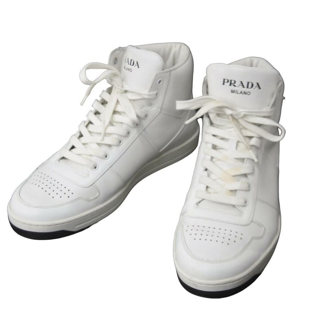 PRADA(プラダ)のPRADA プラダ スニーカー スニーカー トライアングル 靴 ホワイト 2TE183 サイズ9 良品 中古 62035 メンズの靴/シューズ(スニーカー)の商品写真