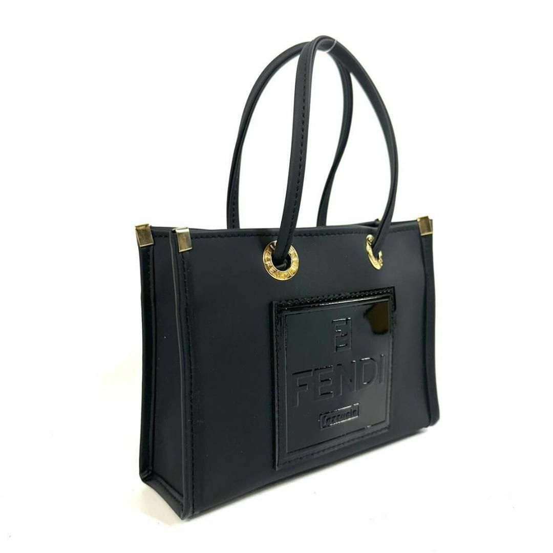 FENDI(フェンディ)の【新品同様】FENDI ミニバッグ ポーチ スカーフ セット FF柄 箱付き レディースのバッグ(その他)の商品写真