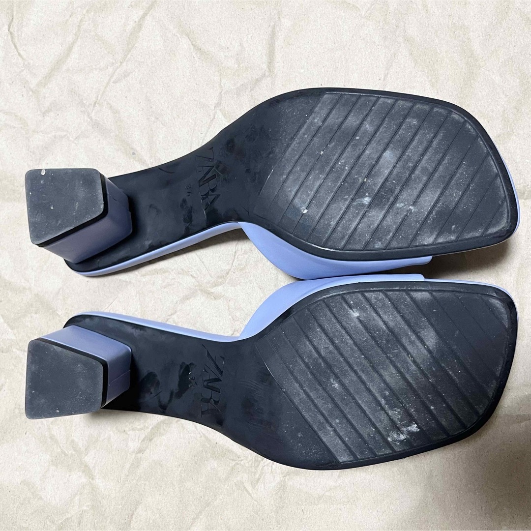 ZARA(ザラ)のZARA ブロックヒールサンダル レディースの靴/シューズ(サンダル)の商品写真