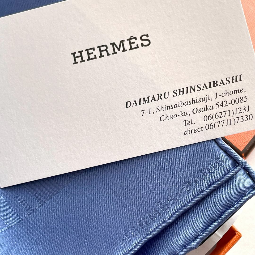 Hermes(エルメス)の美品☆HERMES エルメス シルクポケットチーフ 青 ブルー フランス製 メンズのファッション小物(ハンカチ/ポケットチーフ)の商品写真