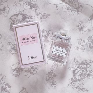 クリスチャンディオール(Christian Dior)の【新品未使用未開封】ミス ディオール ブルーミングブーケ オードトワレ 5ml(香水(女性用))