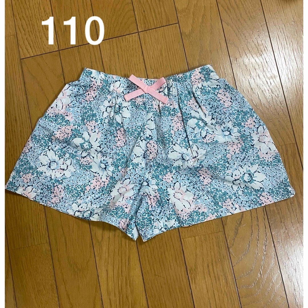 UNIQLO(ユニクロ)のユニクロ　半ズボン／キュロット　女の子　110 キッズ/ベビー/マタニティのキッズ服女の子用(90cm~)(スカート)の商品写真