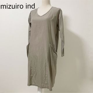 ミズイロインド(mizuiro ind)のmizuiro ind   ミズイロインド　ワンピース　カーキ(ひざ丈ワンピース)